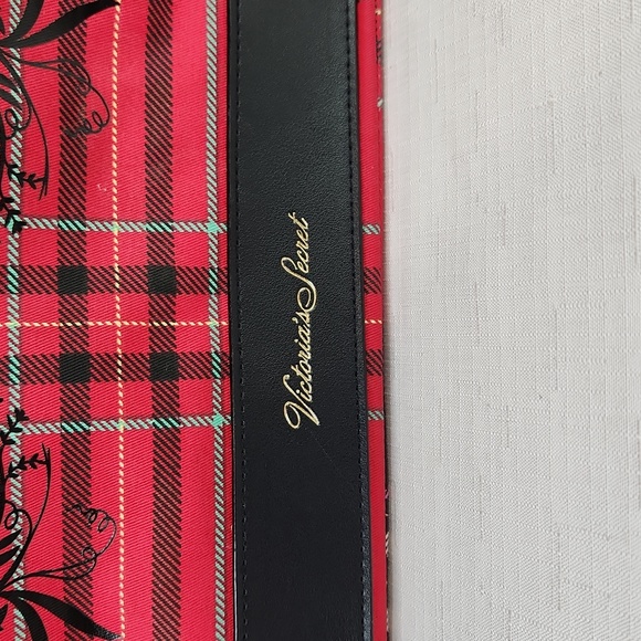 Victorias Secret Red Black Plaid Tote Bag. Limited Edition.  Size 20x11 - Picture 4 of 10